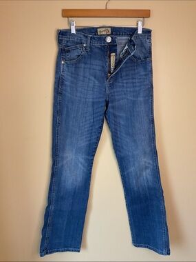 Wrangler 20X No. 42 Vintage Bootcut Jeans  Size 29x34